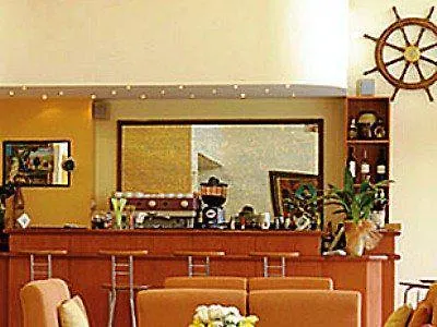Four Seasons Athene